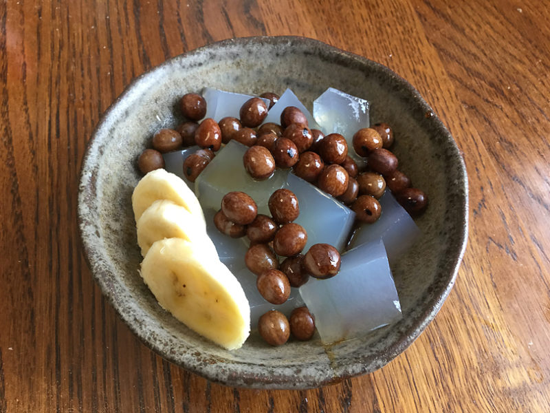 豆かんは鉄板、北海道産の赤エンドウでこだわりを寒天とエンドウが絶妙