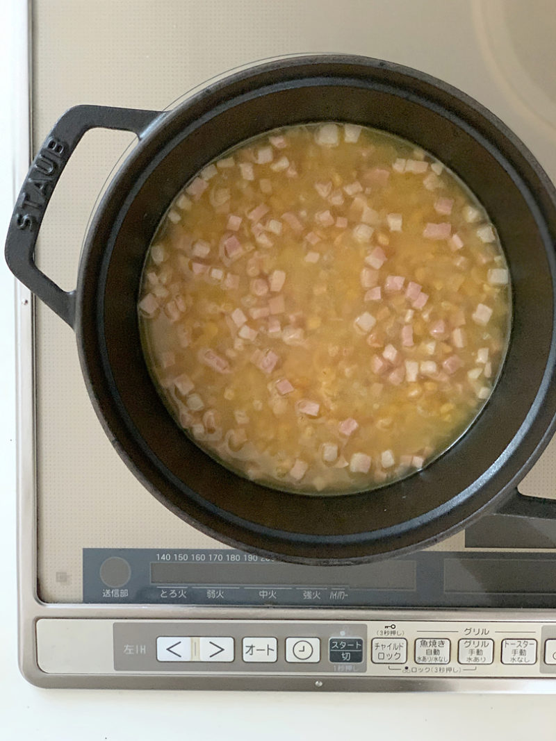 加えた豆が柔らかく煮えるまで加熱してくださいね