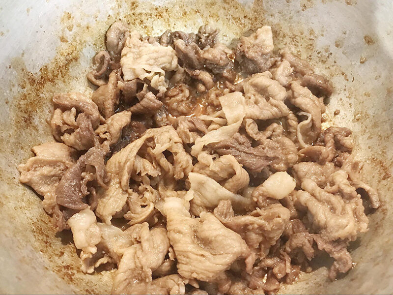煮汁がなくなるまで煮る