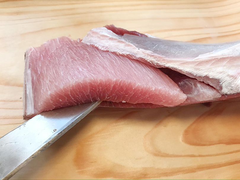 激安!399円のマグロのカマでマグロ尽くしを作ってみた | オリーブノート公式 - カラダに美味しい、オイルのノート