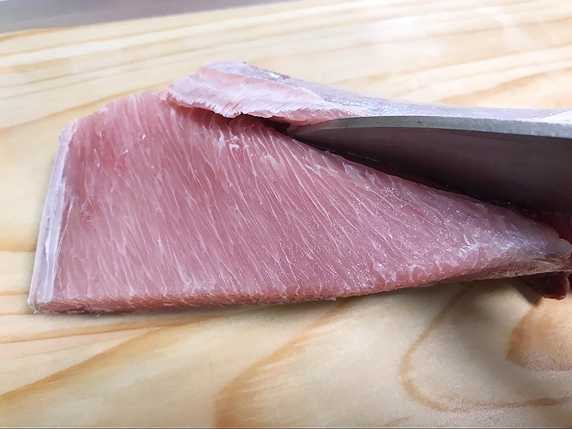 激安!399円のマグロのカマでマグロ尽くしを作ってみた | オリーブノート公式 - カラダに美味しい、オイルのノート