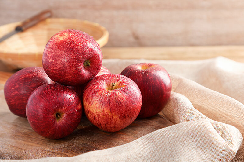 りんごの旬はいつ？栄養と美味しい食べ方