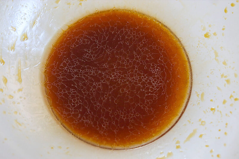 しょうゆ、酢、ごま油、砂糖