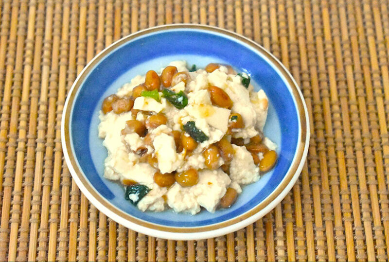 納豆と豆腐の梅しそたれ和え