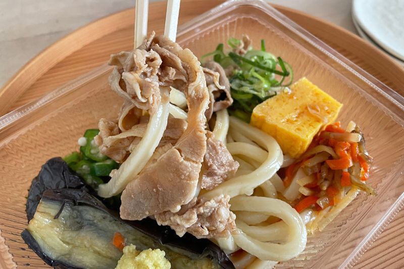 丸亀製麺　揚げ茄子と豚しゃぶうどん弁当