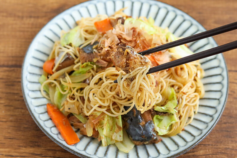 サバ缶とキャベツの味噌そうめんチャンプルー