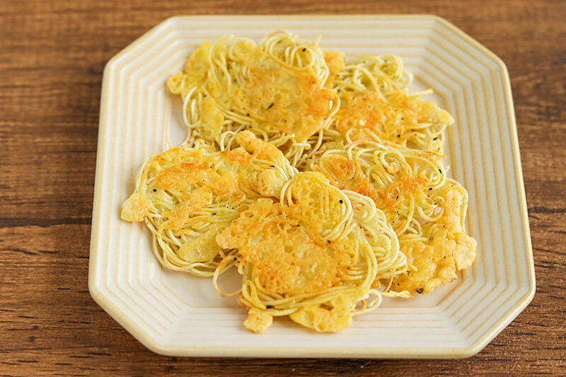 そうめんのスパイシーチーズ焼き