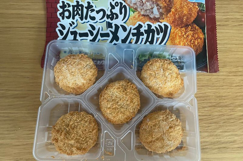ニチレイフーズ「お肉たっぷりジューシーメンチカツ」