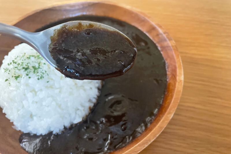 みなさまのお墨付き　ブラックカレー