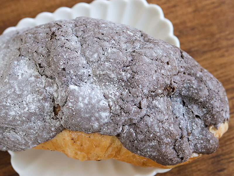 ファミマ チョコマカロンクロワッサン