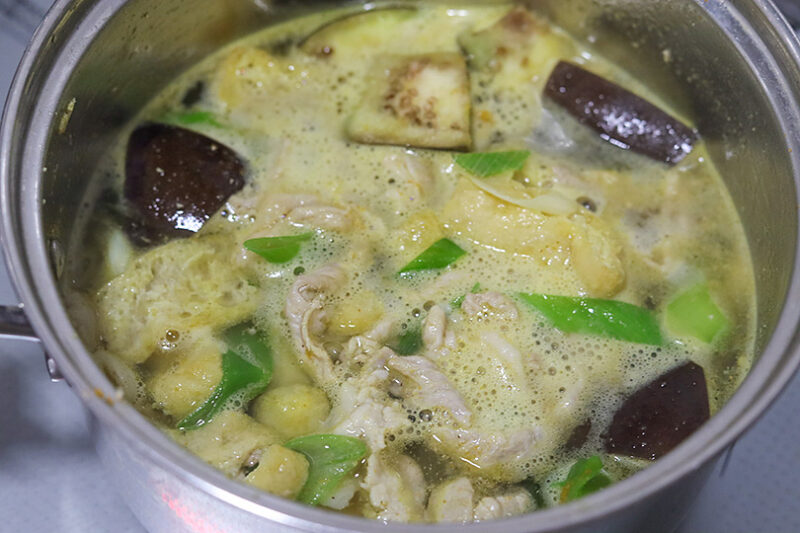 だし汁を加える