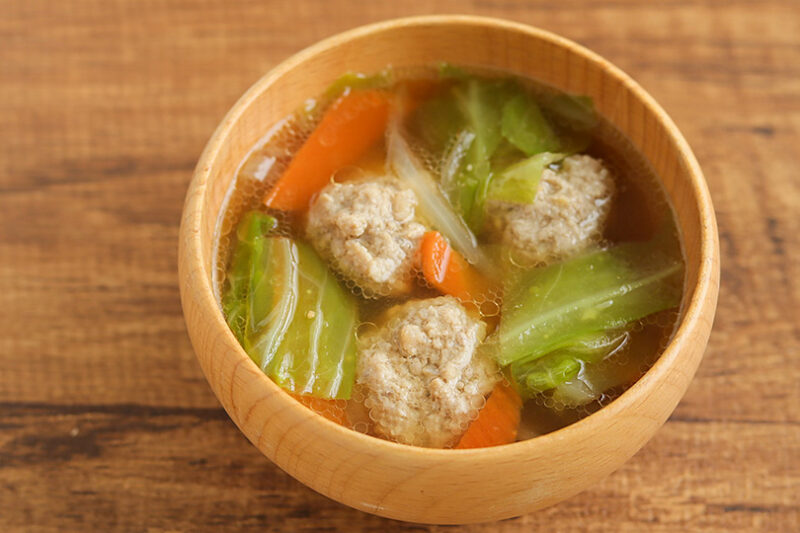 肉団子とキャベツの豚汁