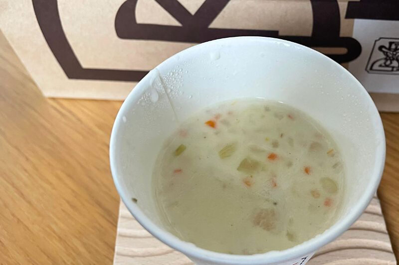 コメダ珈琲店　クラムチャウダー