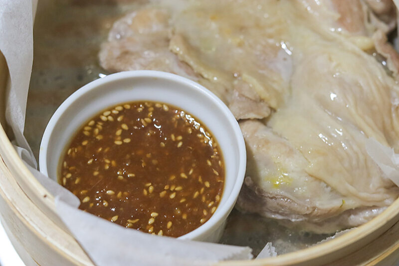 味噌だれを入れて一緒に加熱