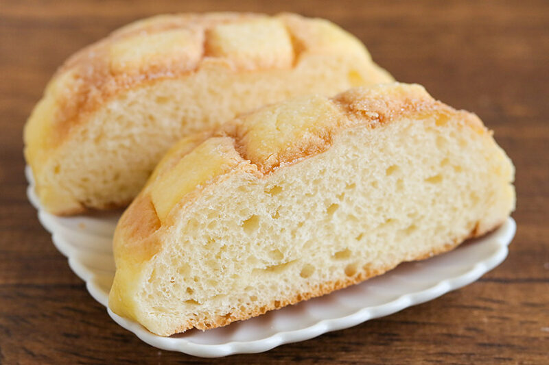 セブンカフェ ベーカリー　お店で焼いたふんわりメロンパン