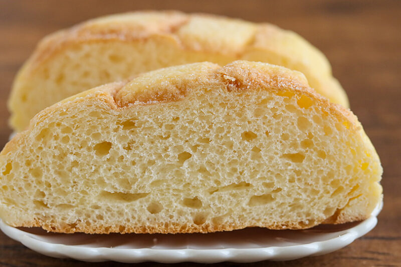 セブンカフェ ベーカリー　お店で焼いたふんわりメロンパン